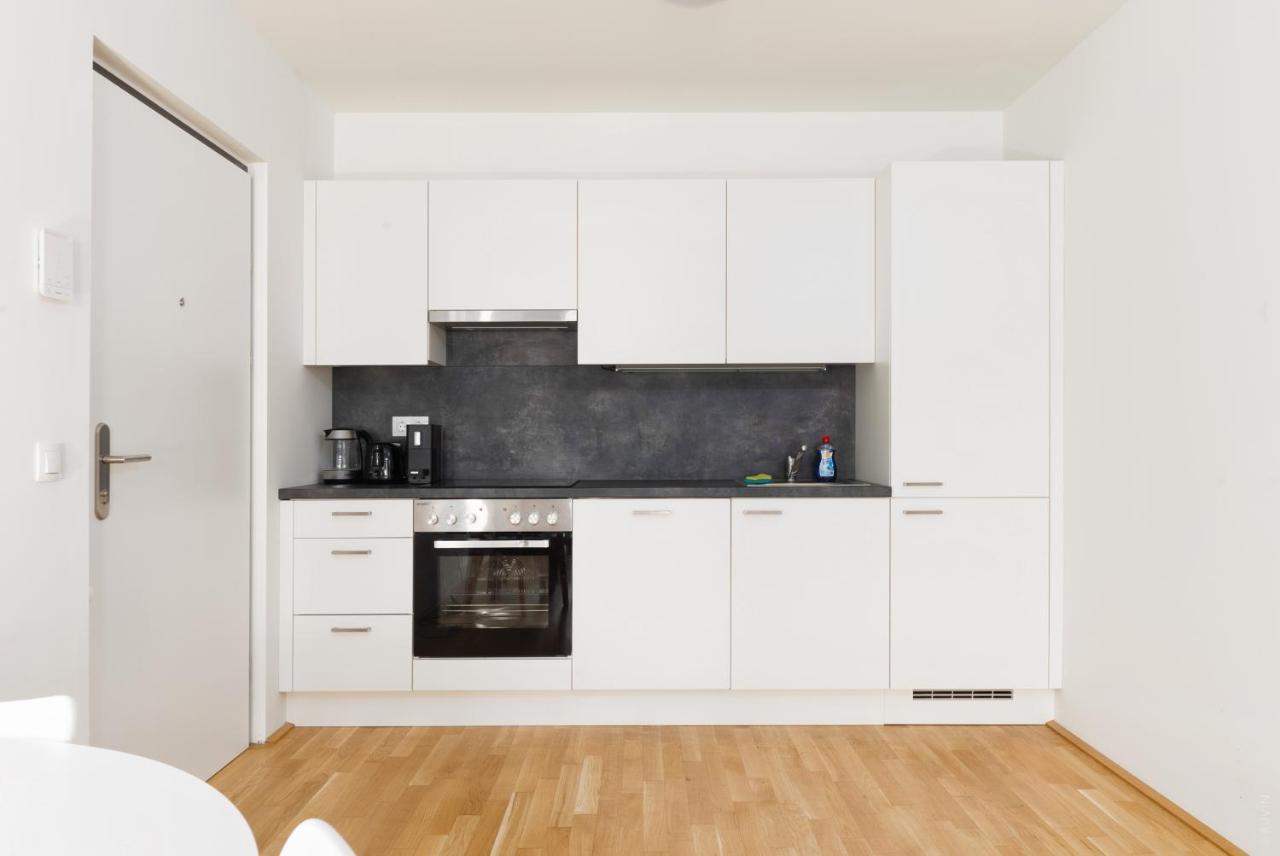 Whats-app Self-check-in - 1br Apartment, Near Airport,15 Min To Center Viena